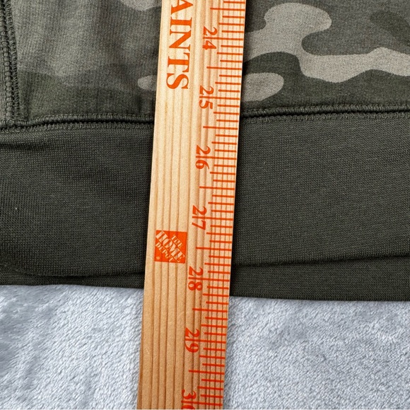 Eddie Bauer Squatch Camo Hoodie Men’s XL Sasquatch Big Foot Green Orange - Picture 9 of 11